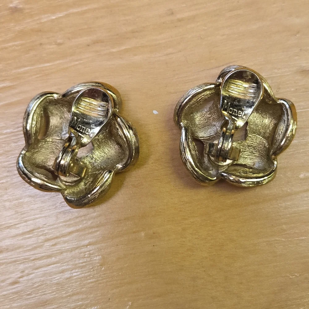 Monet clip earrings